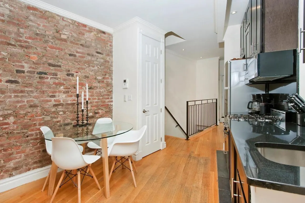 Three Bedroom West Village Townhouse New York Apartment